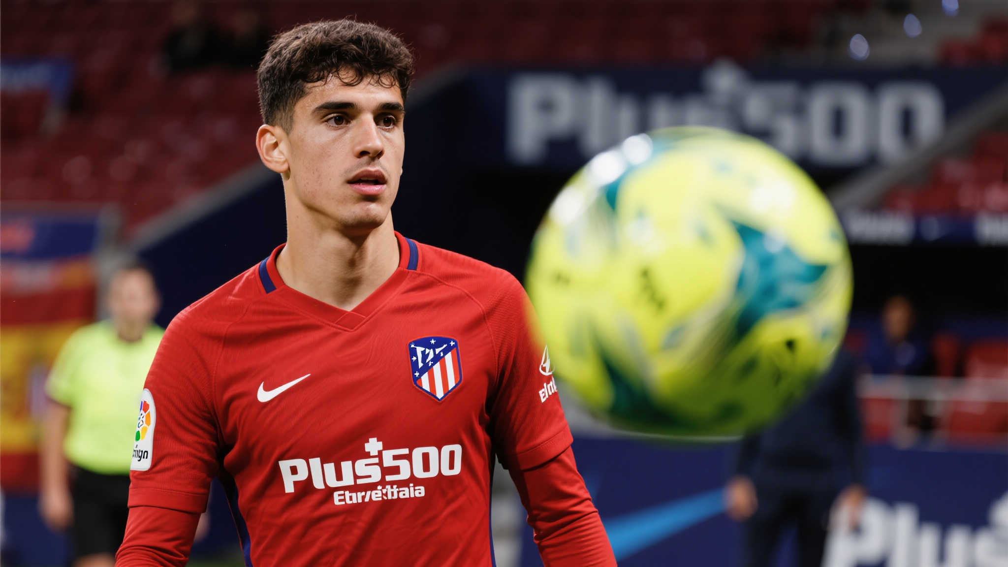 世体：埃里克-加西亚巴萨表现亮眼，具备入选西班牙国家队实力